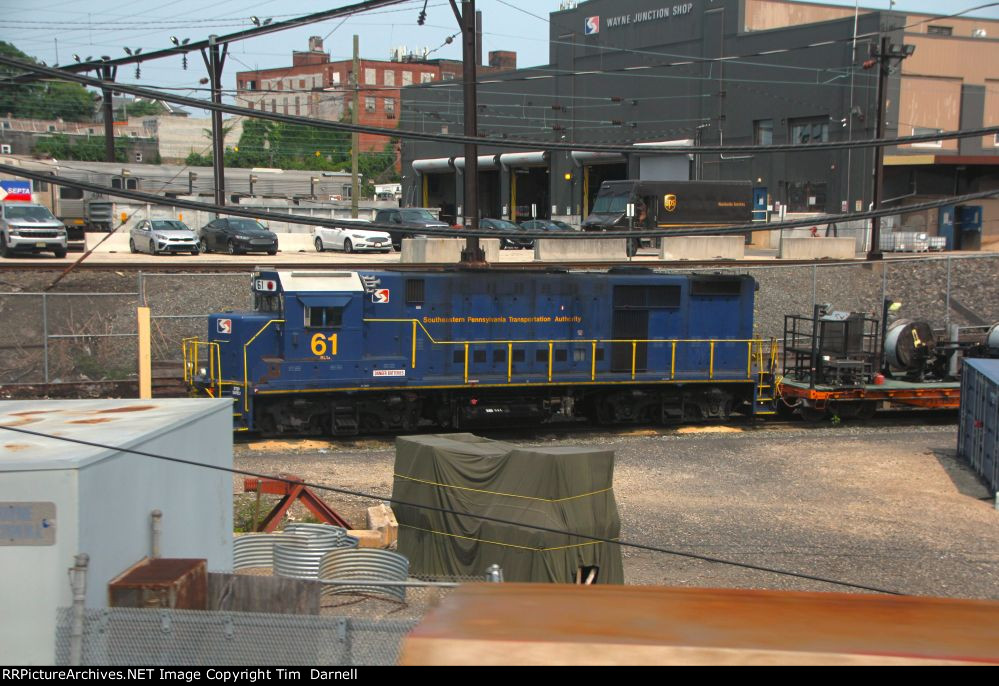 SPAX 61 on a wire train